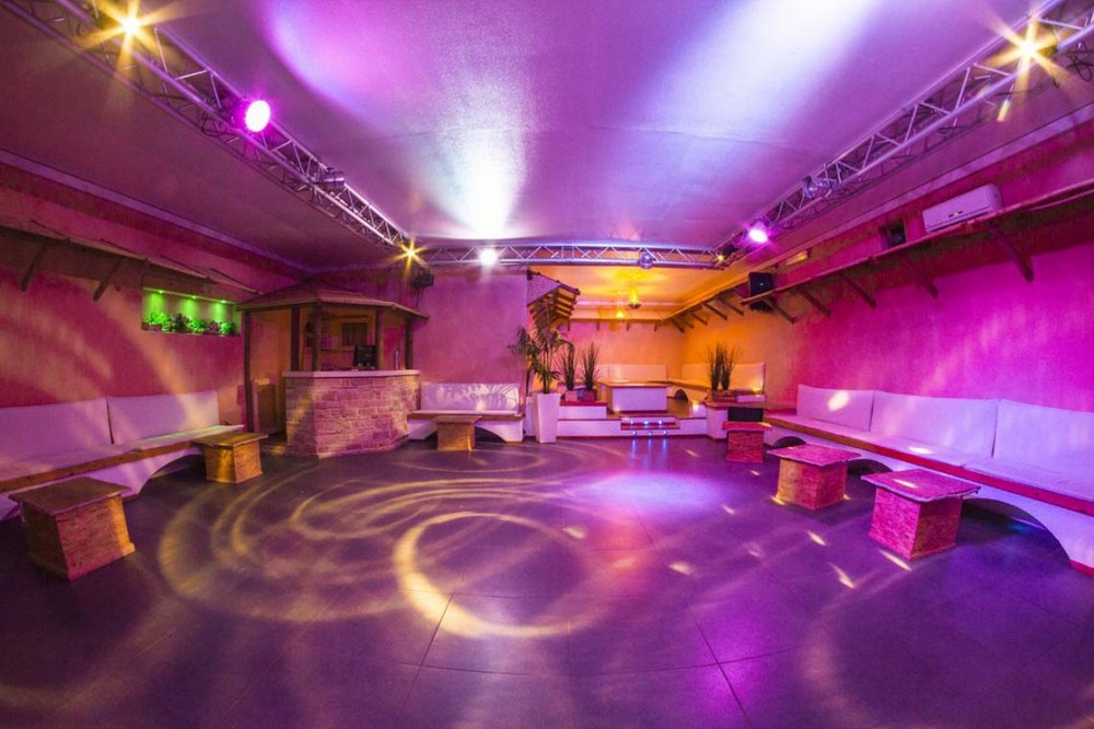 Villaggio Black Marlin